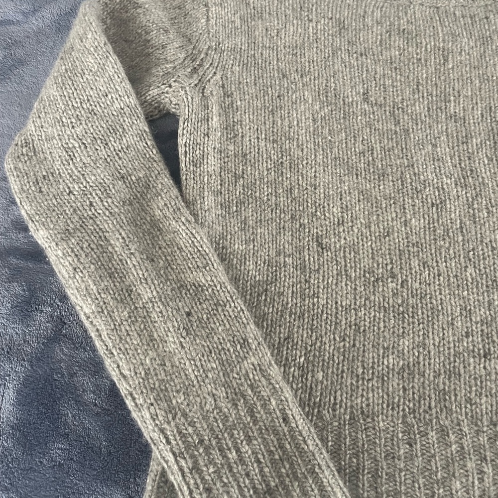 Joie grey cashmere knit sweater - Picture 3 of 6